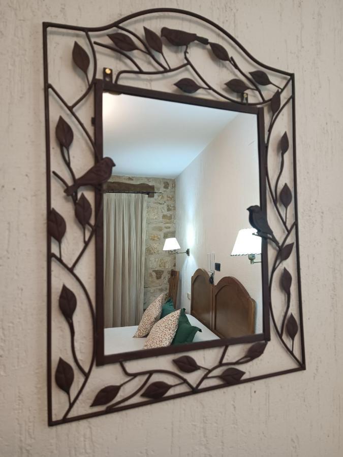 Hostal Decerca Prádena מראה חיצוני תמונה