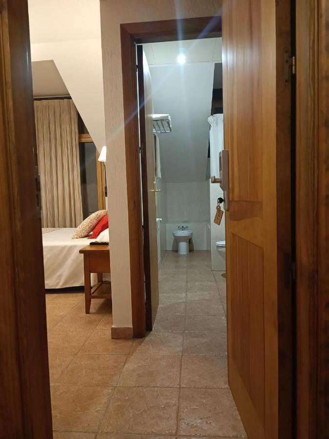 Hostal Decerca Prádena חדר תמונה